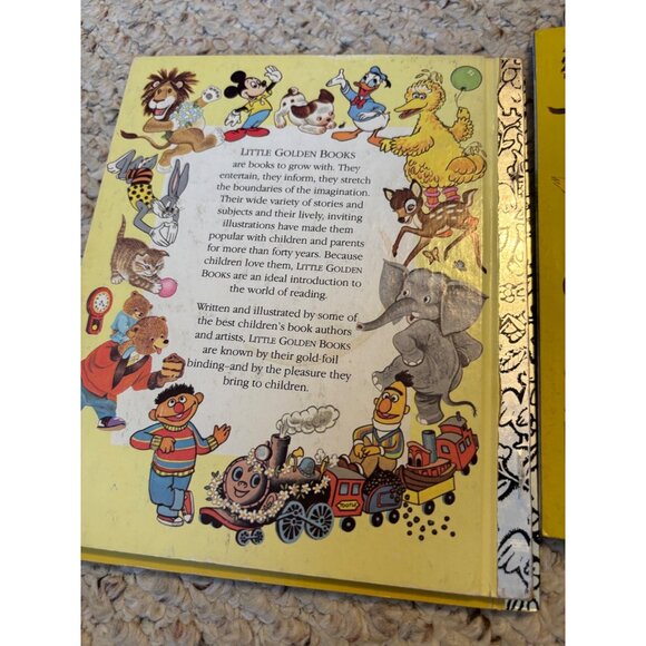 Lot of 4 vintage Golden Books Bambi, 3 Little Pigs, Tawny Scrawny Lion, Night Be - Picture 12 of 13